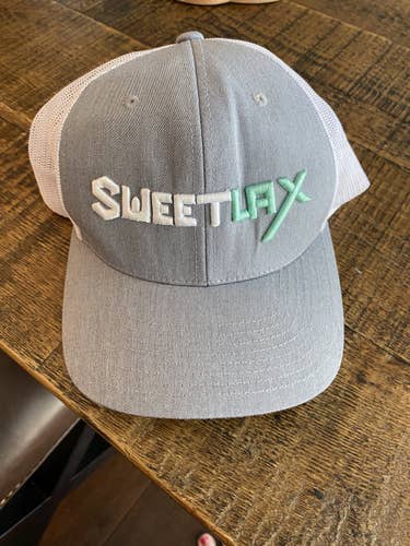 Sweetlax hat snapback