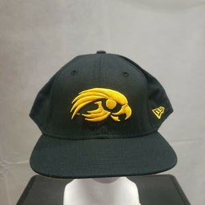 Rare Vintage Iowa Hawkeyes New Era Tyro.001 Fitted Hat 8 NCAA
