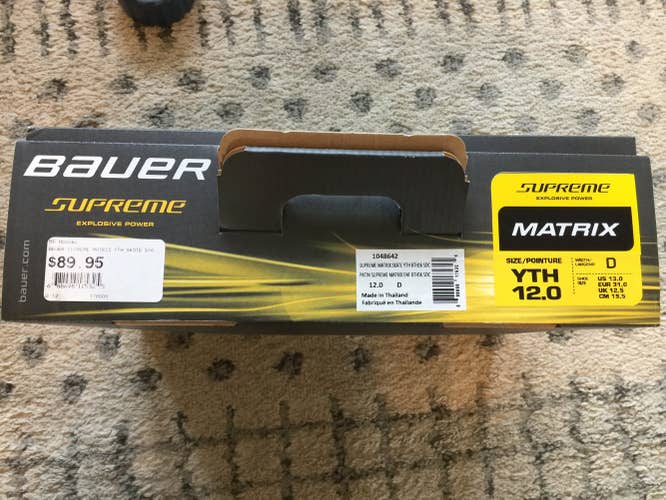 Bauer Supreme Matrix skates  youth 12