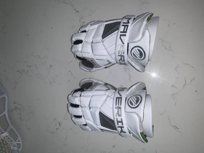 White New Player's Maverik 13" M5 Lacrosse Gloves
