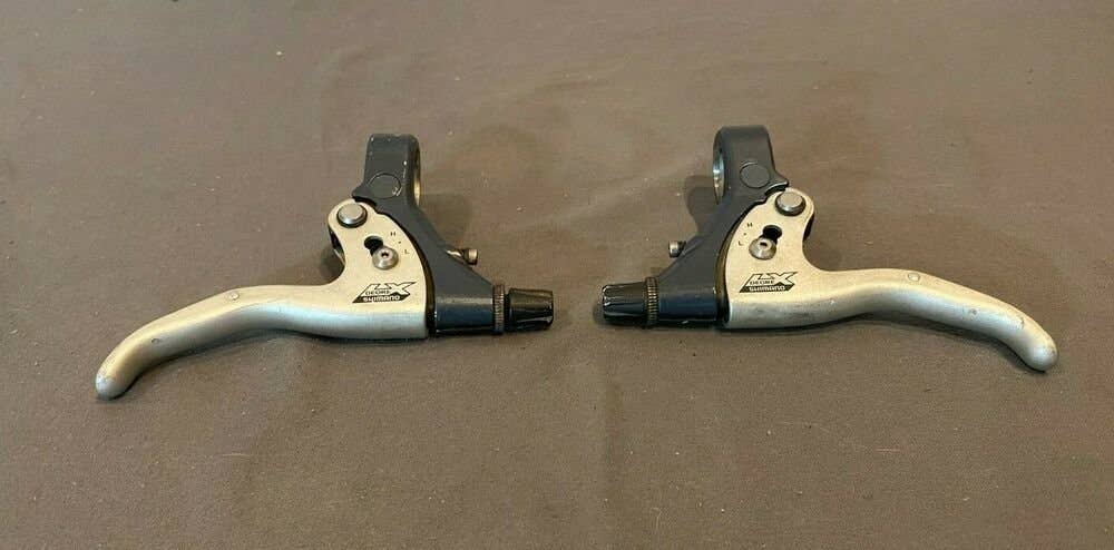Vintage Shimano Deore LX BL-M570 Mountain Bike Brake Levers w/22.2mm Clamp GREAT