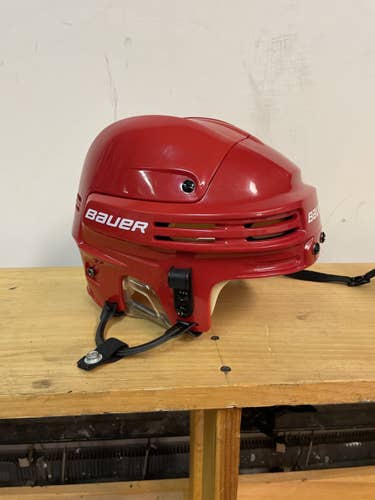 Bauer 4500 Helmet- LARGE