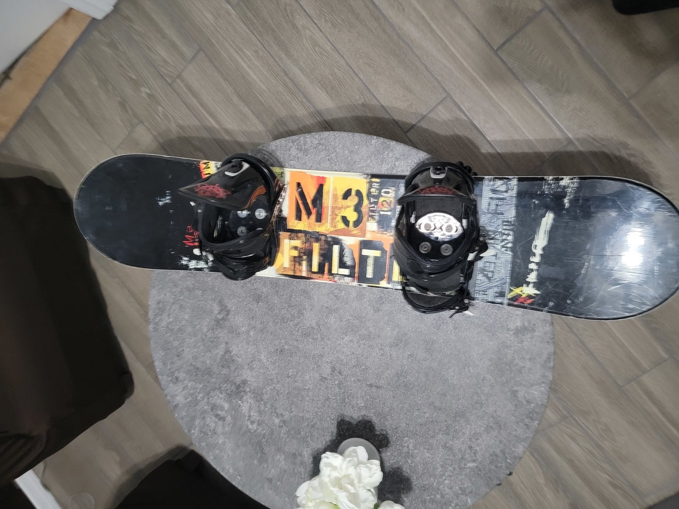 burton m3 snowboard MFI W/Spr 25 – Ski World M3 TALON Snowboard w/SIMS Bindings