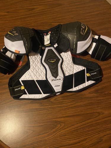 CCM Tacks Pro Hockey Shoulder Pads Senior Large New