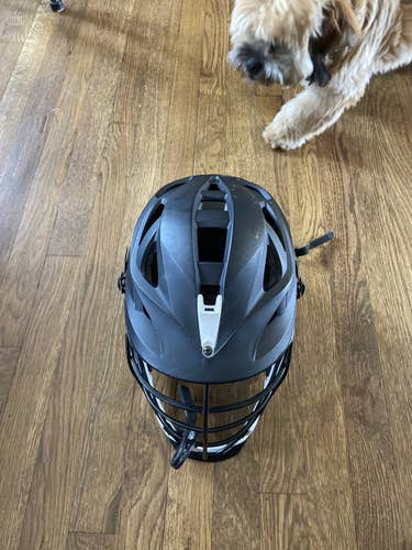 Black Adult Player's Cascade S Helmet Large