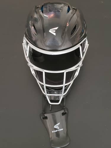 Used High School/College Easton Gametime Catcher's Mask