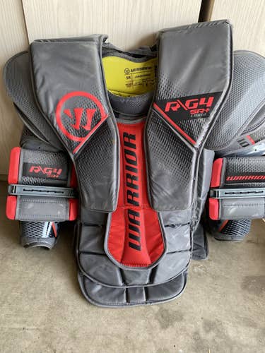 Used Large Warrior Ritual G4 Senior+ Goalie Chest Protector