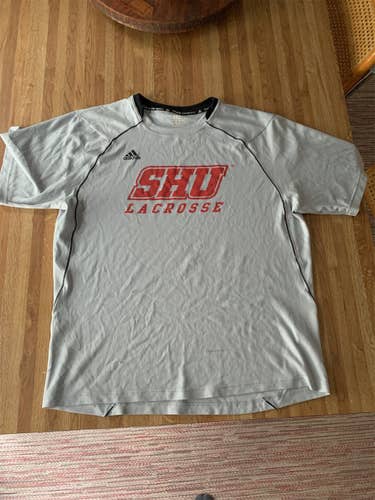 Sacred Heart Lacrosse XL Adidas Shirt