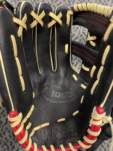 Wilson A1000 left hand throw 12” glove