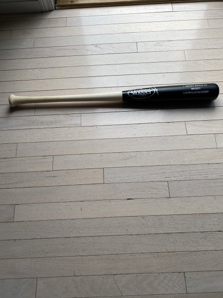 New Wood (-3) 32" MLB Prime Maple Bat