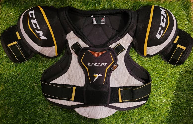 Used Youth Large CCM Supertacks Shoulder Pads