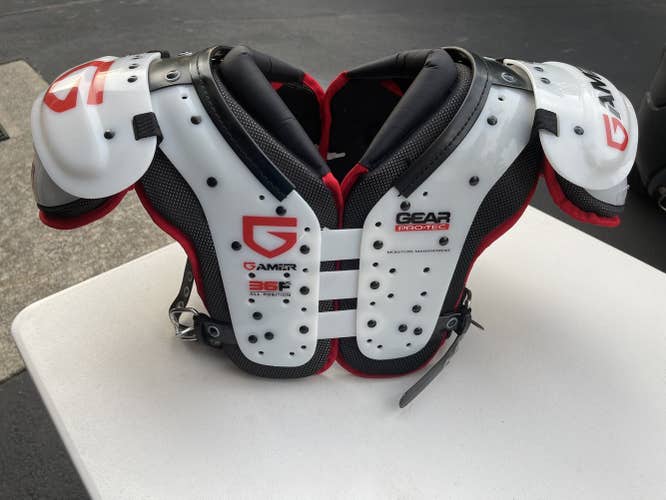 GEAR PRO-TEC GAMER VARSITY SHOULDER PADS