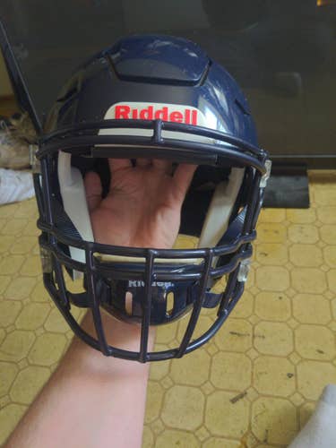 Adult medium navy Riddell SpeedFlex Helmet