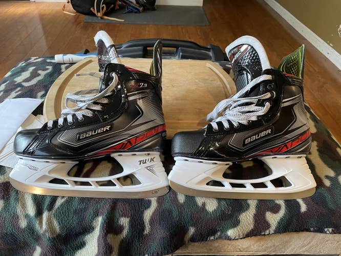 Senior Bauer Vapor X2.9 Hockey Skates Size 7.5 Fit 3