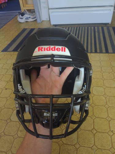 Adult XL matte black Riddell SpeedFlex Helmet