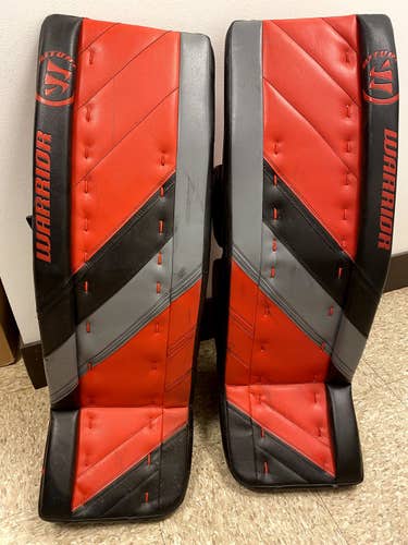 Black/Red/Gray  Used Senior 34+1  Warrior Ritual G4 Goalie Leg Pads