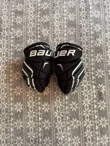 Black Youth Bauer 12"  Vapor X80 Gloves