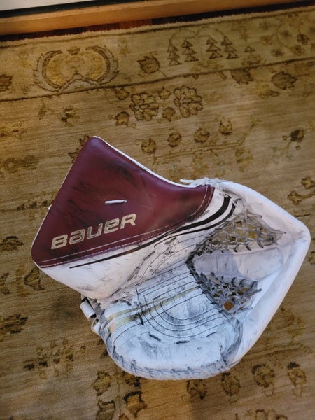 Maroon/Gols Intermediate Used Bauer Regular Glove