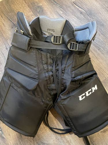 Black Junior Small CCM  Goalie Pants