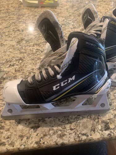 Used CCM Regular Width Size 6 Tacks 9060 Hockey Goalie Skates