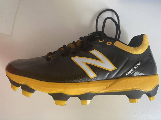 Black New Adult Men's Size 8.0 (Women's 9.0) Molded Cleats New Balance 4040v5