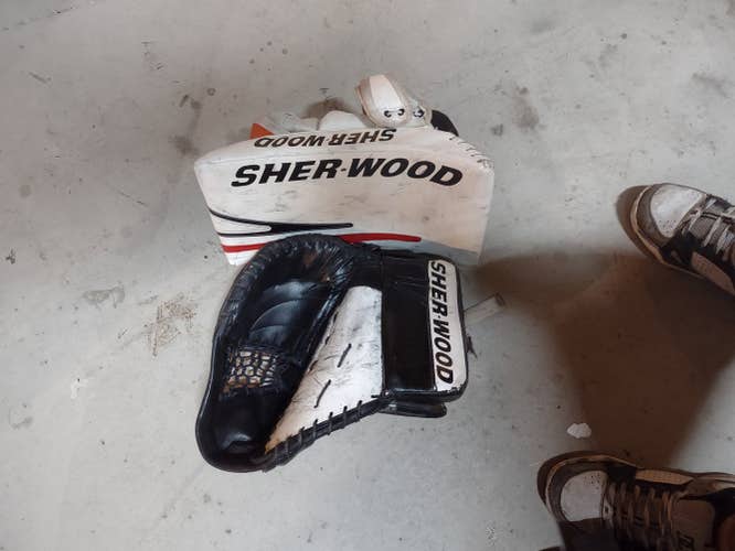 Senior Used Sher-Wood Regular