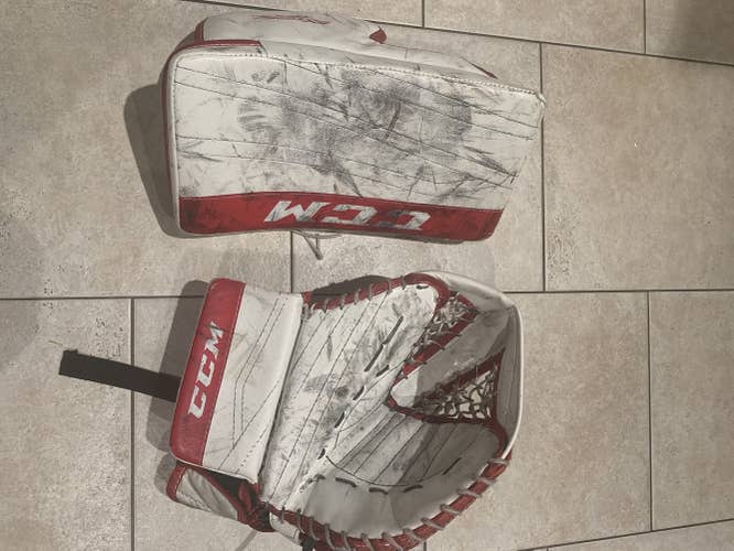 CCM Glove & Blocker Junior