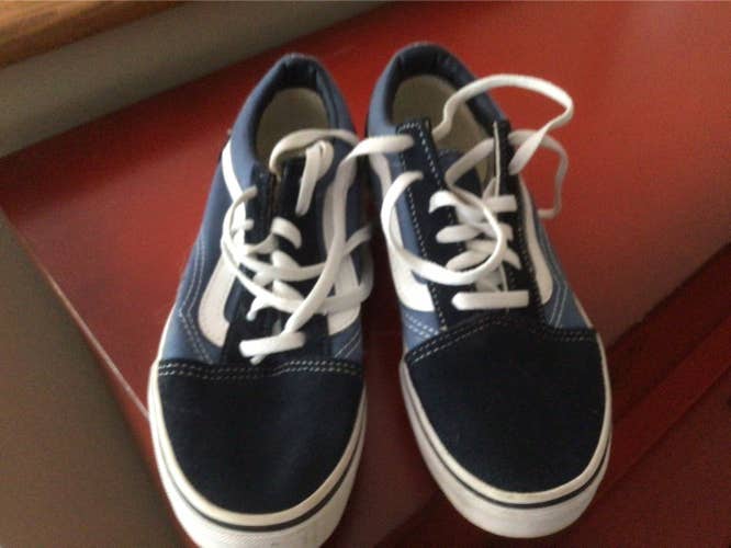 Black Unisex Size 3.0 (Women's 4.0) Vans Shoes