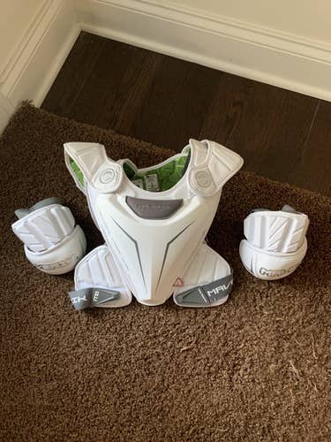 New Maverik MAX EKG Shoulder Pads WITH ELBOW PADS