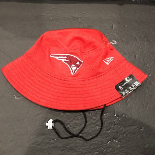 New Era NFL New England Patriots Training Camp Bucket Hat