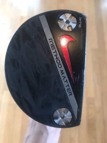 Men's Right Handed Method Core Putter