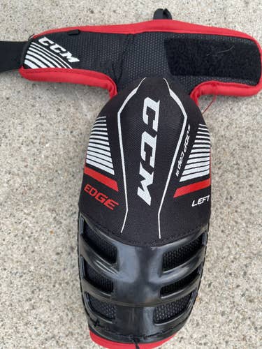 CCM JetSpeed FT370 Elbow Pads Senior Medium
