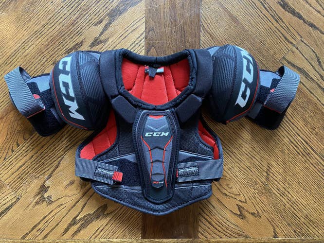 Junior Small CCM Jetspeed Ft370 Shoulder Pads