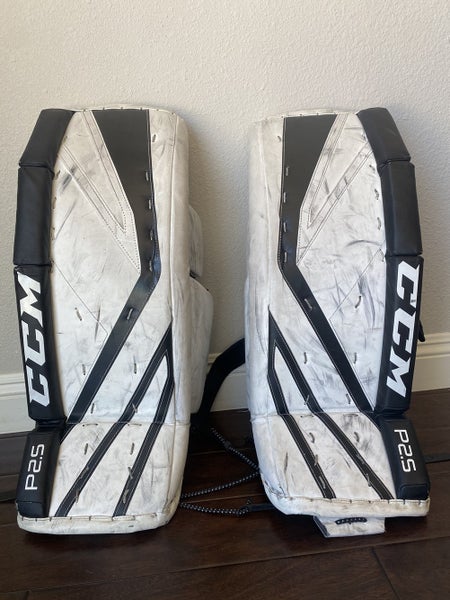 White Junior 28+1 CCM P2.5 Goalie Leg Pads