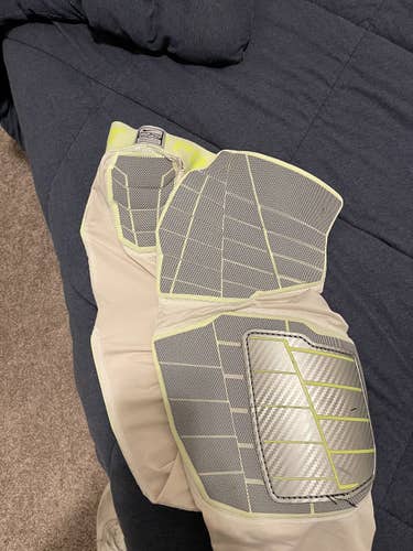 New Large Nike nike pro combat