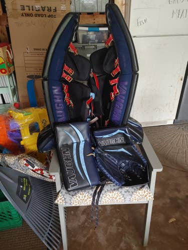 33+2" Vaughn V6 Goalie Full Set