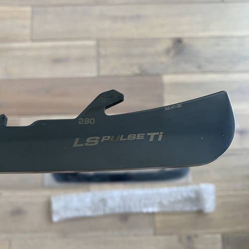 BAUER TUUK LIGHTSPEED PULSE TI XL EDGE RUNNER - SENIOR