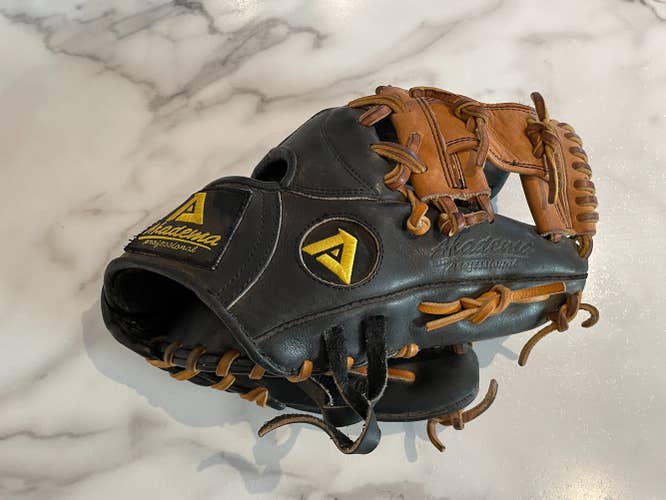 Akadema professional series 11.25"