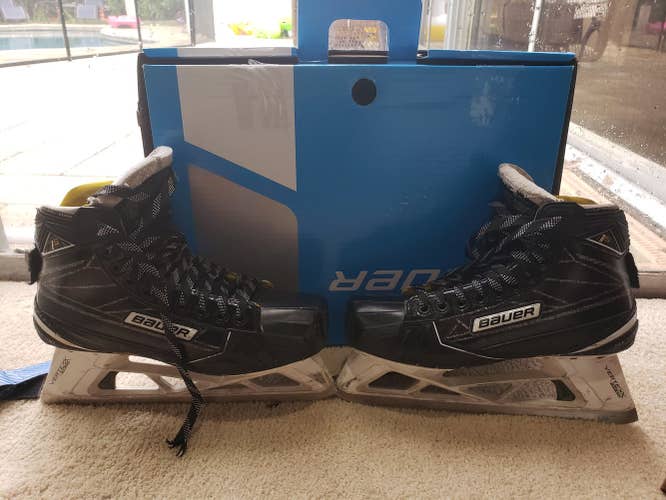 Used Senior Bauer Supreme 1S Goalie Skates Regular Width Size 8