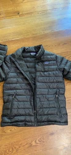 Youth XXL Patagonia Puffy Jacket - Lightly used