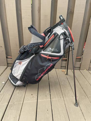 Sun Mountain 2021 3.5LS Stand Bag