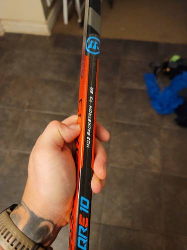 Used Senior Warrior Left Hand Covert QRE10 Hockey Stick Heel Pattern