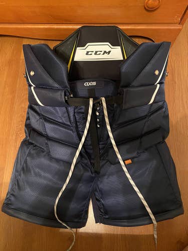 CCM Axis Pro Goalie Pants Senior Medium
