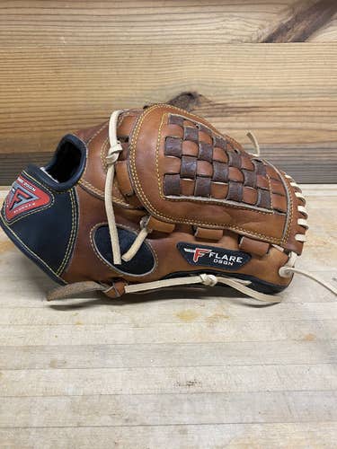 Louisville Slugger 12" Pro Flare Baseball Glove