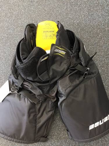 Black Junior Large Bauer  Supreme TotalOne MX3 Hockey Pants