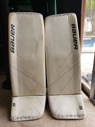 White Senior Bauer Supreme 2S Pro Goalie Leg Pads 34" Medium