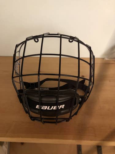 New medium Bauer Profile ll Face mask Oreo Cage