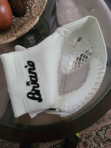 New White Senior Brian's Regular Alite Glove