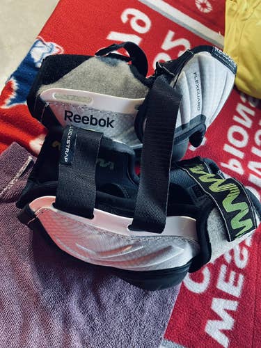 Reebok 11k elbow pads