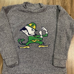Notre Dame Womans Sweater. XS